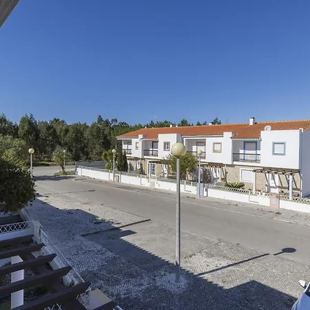 Pure Relax Near By Innkeeper Apartment Nazare